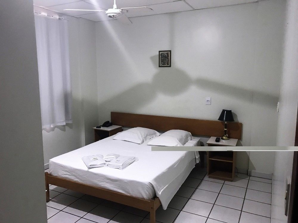 Hotel Super Economico Vitória Buitenkant foto