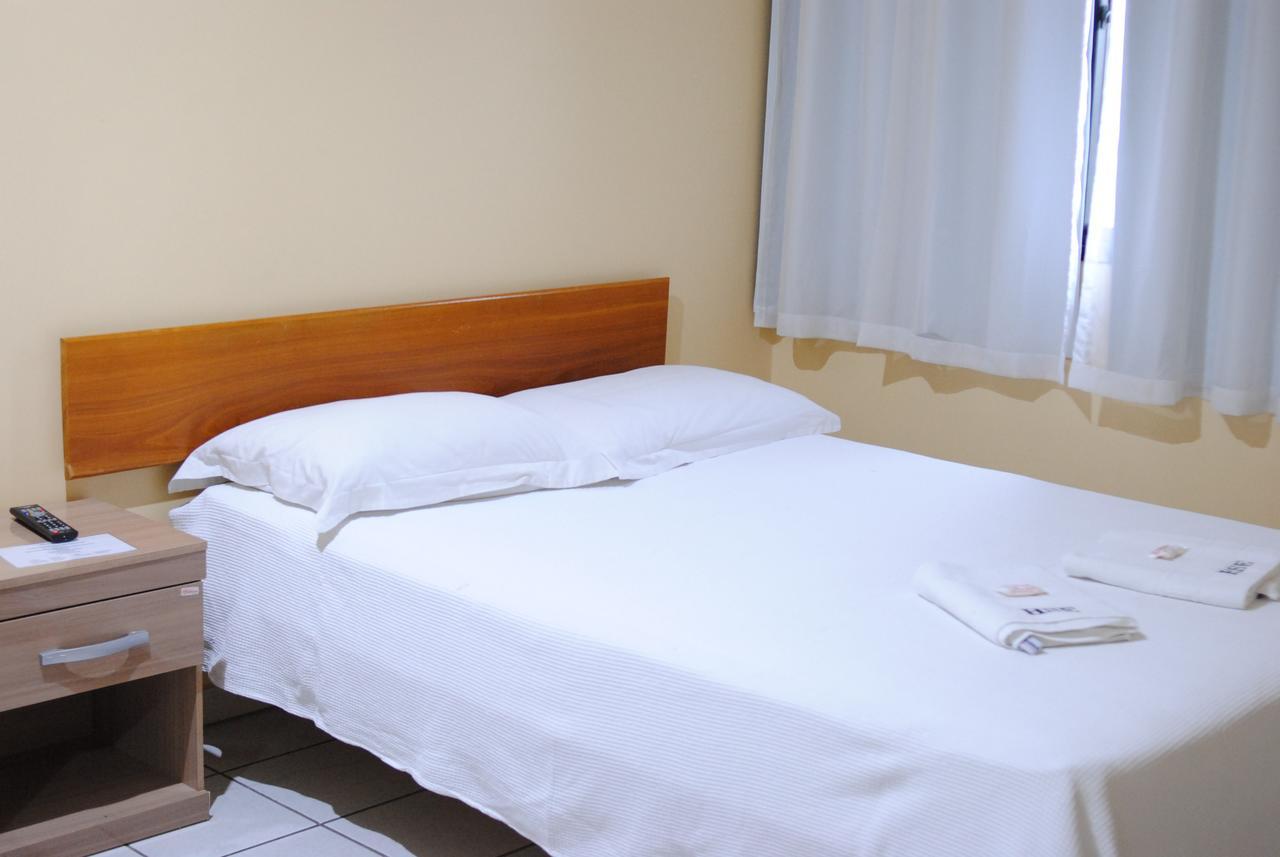 Hotel Super Economico Vitória Buitenkant foto