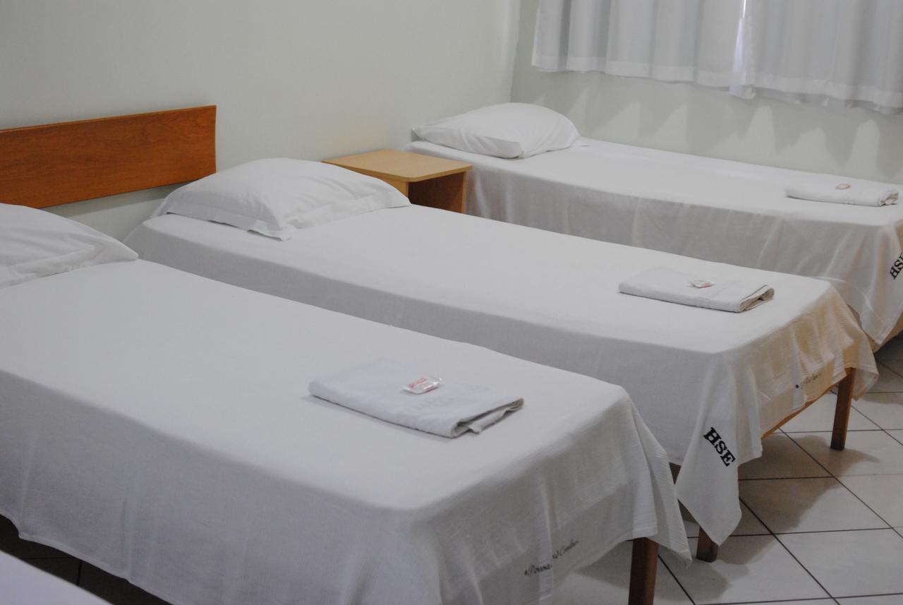 Hotel Super Economico Vitória Buitenkant foto